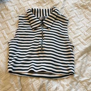 Cropped 3/4 zip Tank